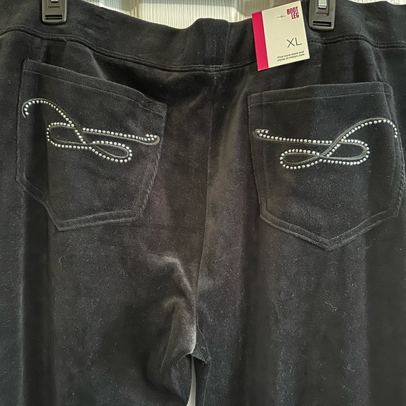 Style & Co. Womens Embellished Boot Leg Velour Pants- NWT XL Black - Picture 5 of 6